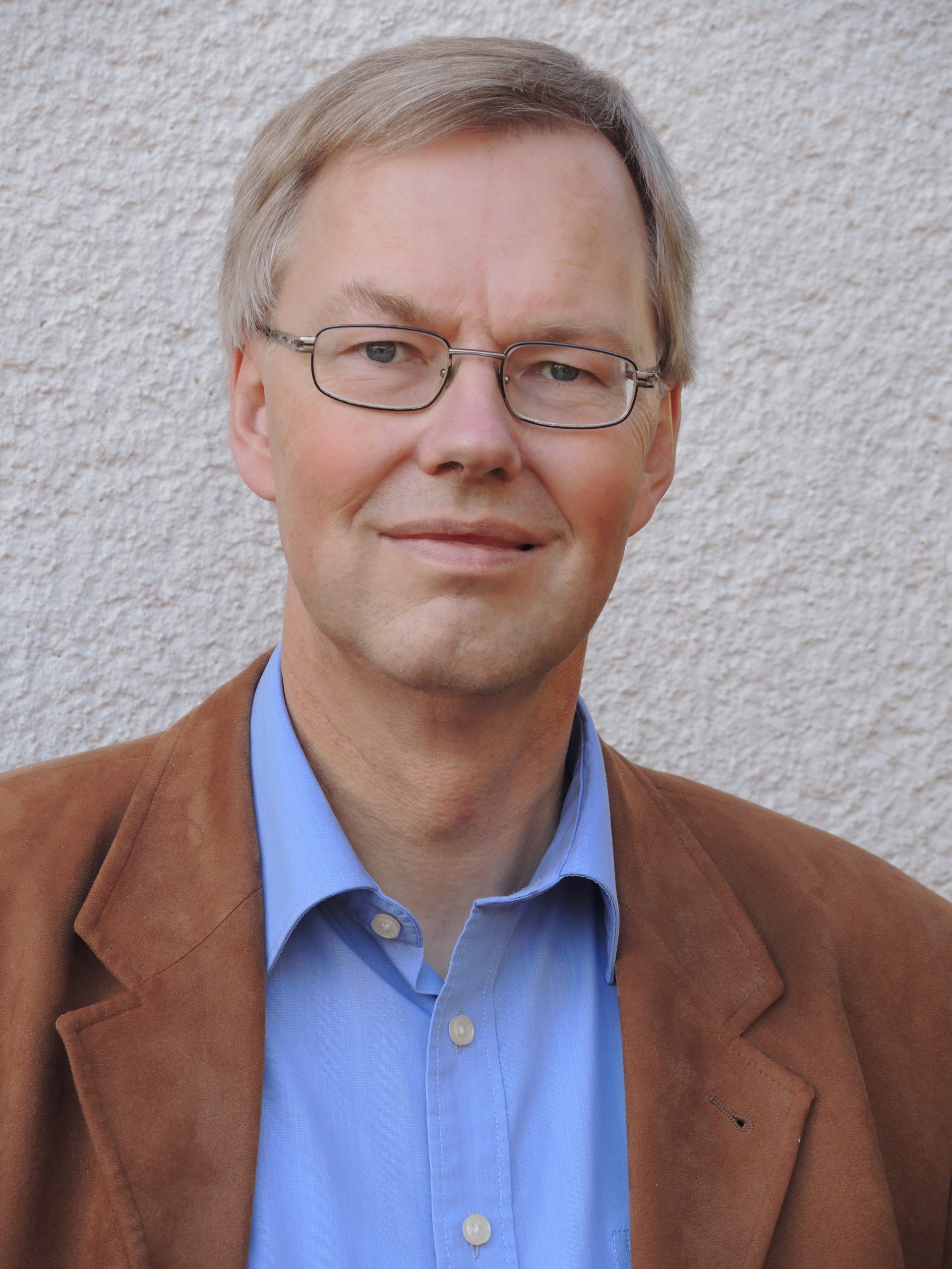 Speaker - Dr. Arnd Bretschneider